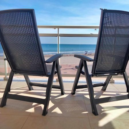 Pineda Beach 1A Linea De Mar & Parking La Pineda Zewnętrze zdjęcie