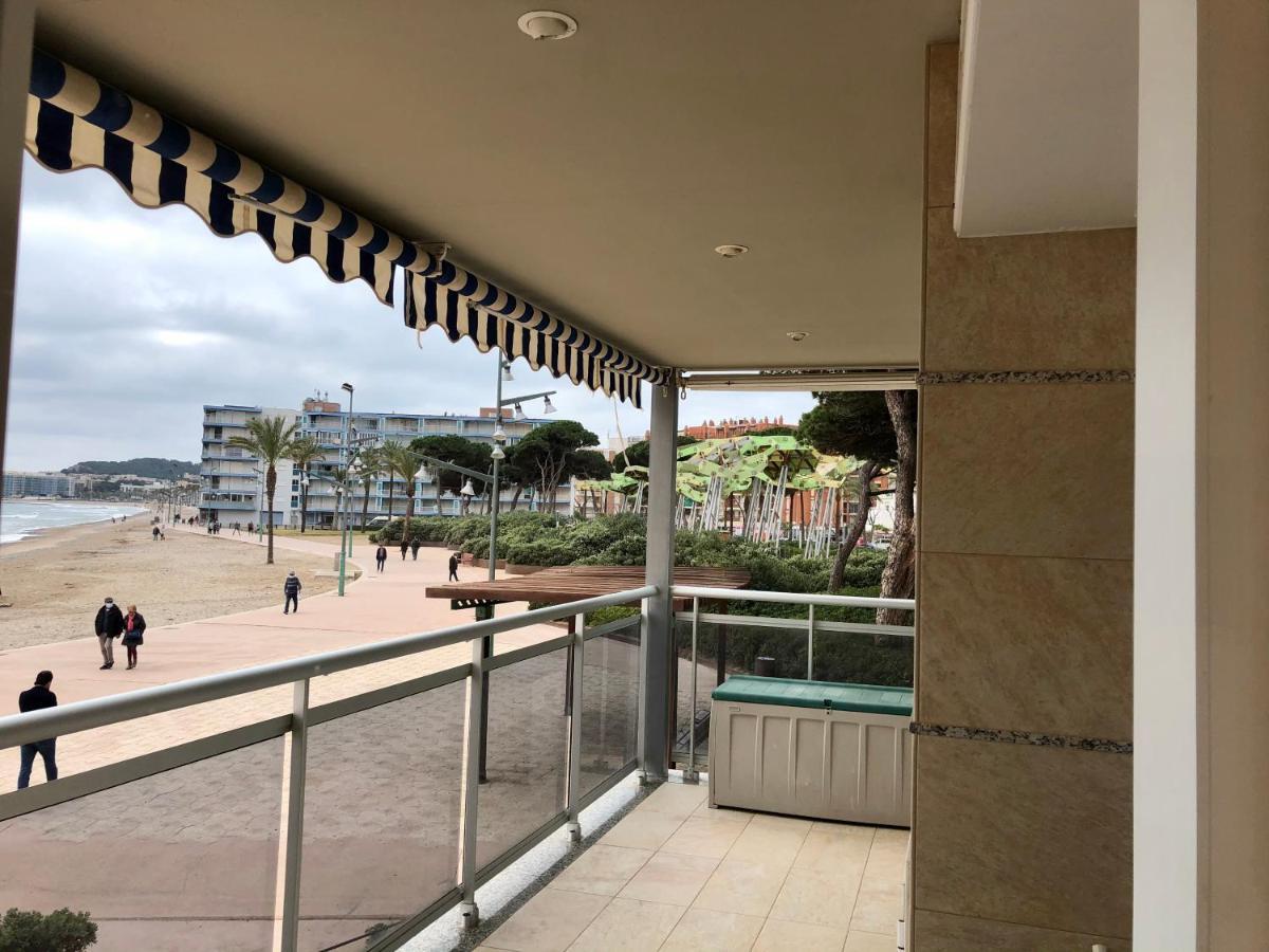 Pineda Beach 1A Linea De Mar & Parking La Pineda Zewnętrze zdjęcie